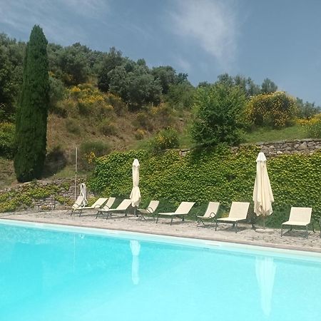 Apartamento Castello Di Gaiche Collebaldo Exterior foto