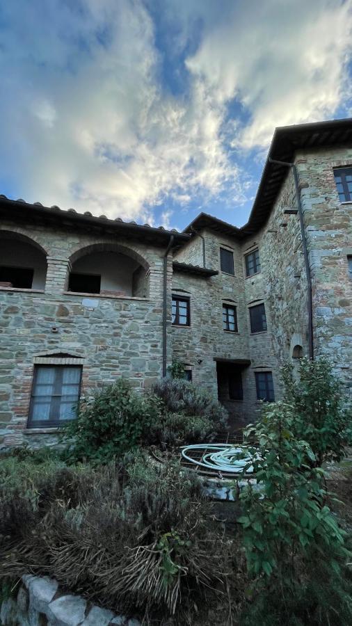 Apartamento Castello Di Gaiche Collebaldo Exterior foto